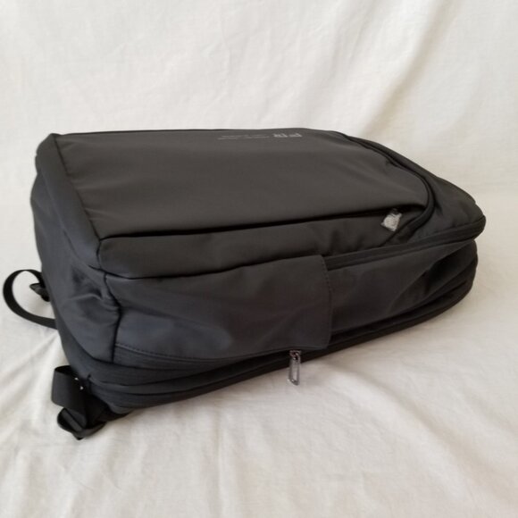 NWT! Fenruien Expandable Waterproof Laptop Backpack w/USB Cord & Luggage Strap - Picture 15 of 15